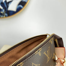 Load image into Gallery viewer, Lv new pouch
