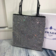 Load image into Gallery viewer, P r a d a 20cm
