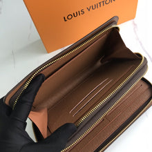 Load image into Gallery viewer, L v pouch 21*11*5