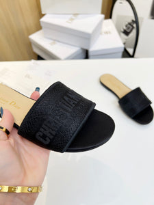 D I o r slides