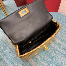 Load image into Gallery viewer, V Garavani Roman Stud gold 28x20x12cm