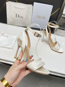 D I o r heels