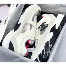 Load image into Gallery viewer, Chanel new