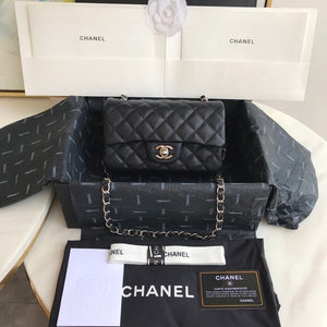 Chanel Mini20 black