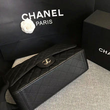 Load image into Gallery viewer, Chanel caviar jumbo max 33cm