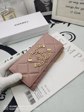 Load image into Gallery viewer, Chanel 19cm