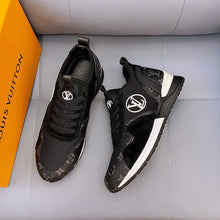 Load image into Gallery viewer, L v sneakers 21