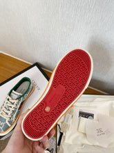 Load image into Gallery viewer, G U c c I tennis sneakers