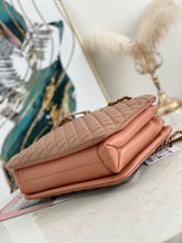 Load image into Gallery viewer, Chanel 35x27x11cm