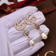 Load image into Gallery viewer, G u c c I earrings