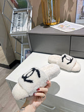 Load image into Gallery viewer, C h a n e l slippers w