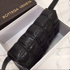 Bottega black