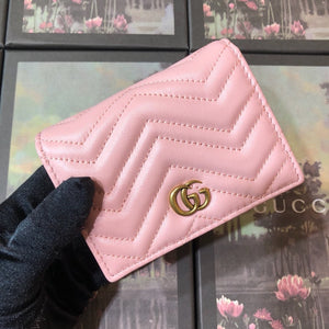 G ucci wallet