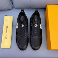 Load image into Gallery viewer, L v sneakers 2021