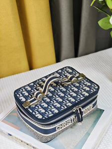 D I o r compact 24×17×9cm