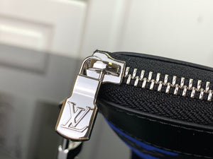 L v pouch