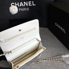 Load image into Gallery viewer, Chanel 19x12 cm