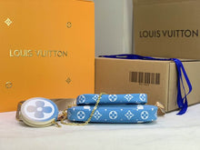 Load image into Gallery viewer, L v blue pochette
