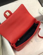 Load image into Gallery viewer, Ch a n e l 18cm red