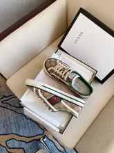 Load image into Gallery viewer, G U c c I tennis sneakers