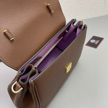 Load image into Gallery viewer, V e r s a c e brown 26-12-20CM 。