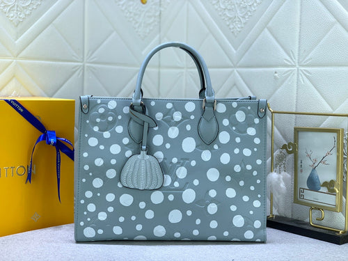 L v dots 35 x 27 x 14