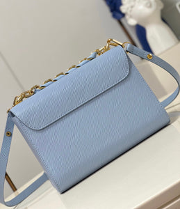 L v blue 23cm