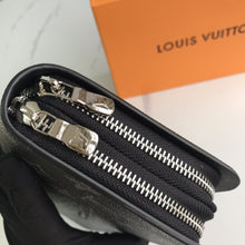 Load image into Gallery viewer, L v pouch 21*11*5
