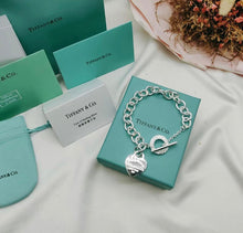 Load image into Gallery viewer, Tiffany bracelet
