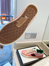 Load image into Gallery viewer, G u c c I tennis sneakers