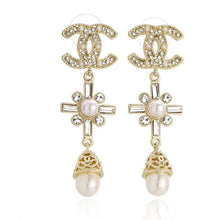 Load image into Gallery viewer, Chanel earrings