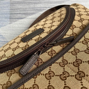 G u c c i baby bag