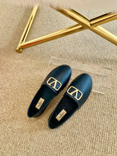 Load image into Gallery viewer, Va l e n t I n o espadrilles