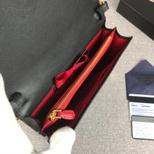 Load image into Gallery viewer, Prada 5 colors