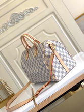 Load image into Gallery viewer, Lv speedy white 30 cm