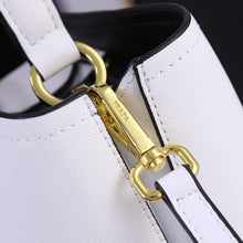 Load image into Gallery viewer, P r a d a white 23cm