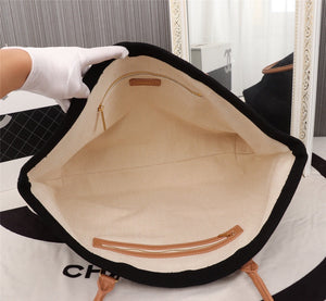 Chanel tote black