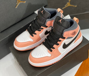 Air Jordan peach