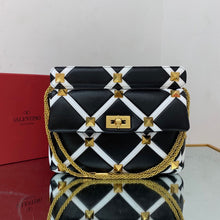 Load image into Gallery viewer, V Garavani Roman Stud 28x20x12cm