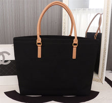 Load image into Gallery viewer, Chanel tote black