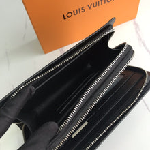 Load image into Gallery viewer, L v pouch 21*11*5