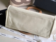 Load image into Gallery viewer, Cha tote cream
