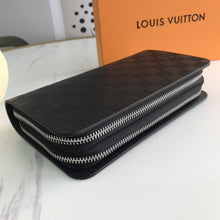 Load image into Gallery viewer, L v pouch 21*11*5