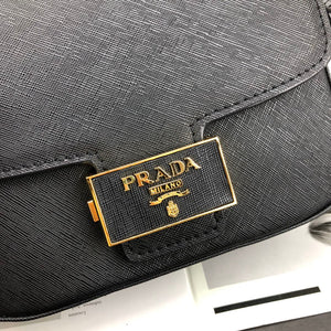 P r a d a 20.5*16*5CM