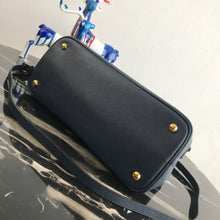 Load image into Gallery viewer, P navy