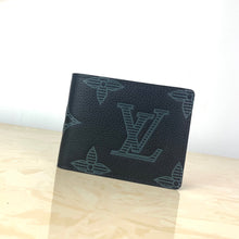 Load image into Gallery viewer, L v wallet  11.5 x 9 x 1.5 cm
