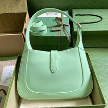 Load image into Gallery viewer, G u c c i green Jackie