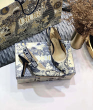Load image into Gallery viewer, Dior