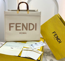 Load image into Gallery viewer, Fendi