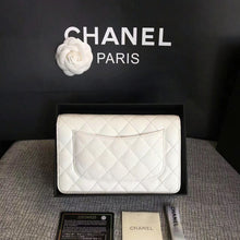 Load image into Gallery viewer, Chanel 19x12 cm